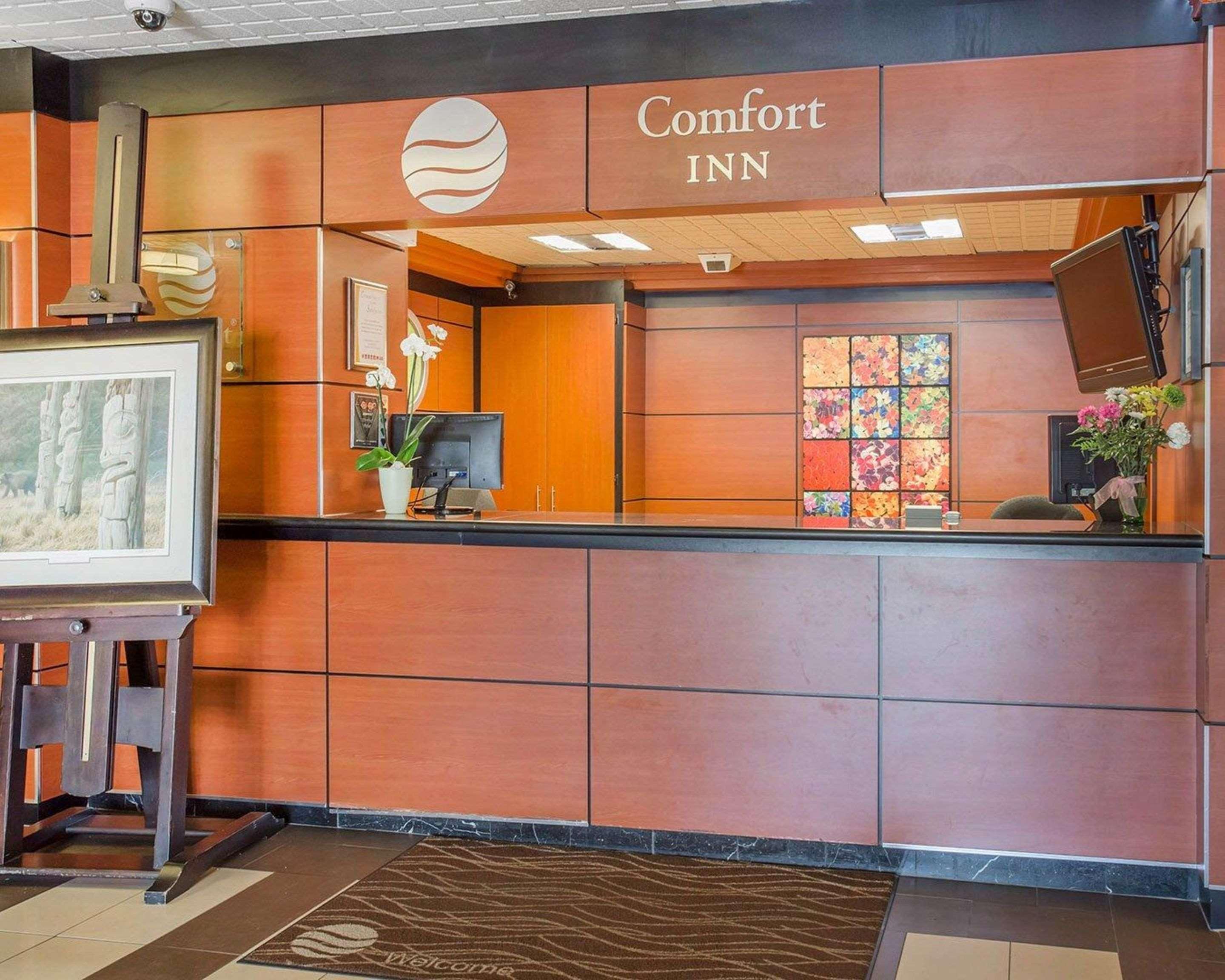 Quality Inn Toronto Airport Mississauga Exterior photo